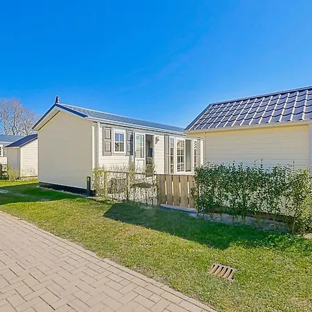 Luttikduin Nr 19 - Aan Zee Chalet