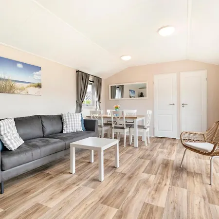 Chalet Luttikduin Nr 19 - Aan Zee *