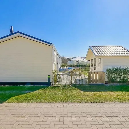 Luttikduin Nr 19 - Aan Zee Chalet